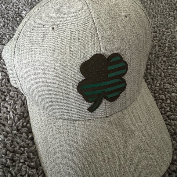 Branded Bills Hat Cap 4 Leaf Clover Patch - Picture 3 of 12